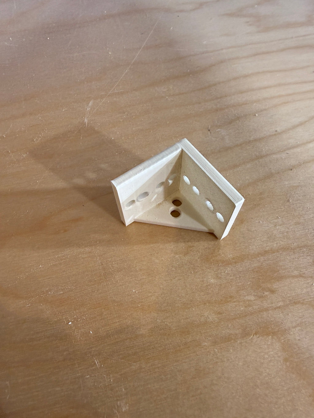 1-1/4" Right-Angle Support Bracket — Multi-Hole Mounting — 10-Pack
