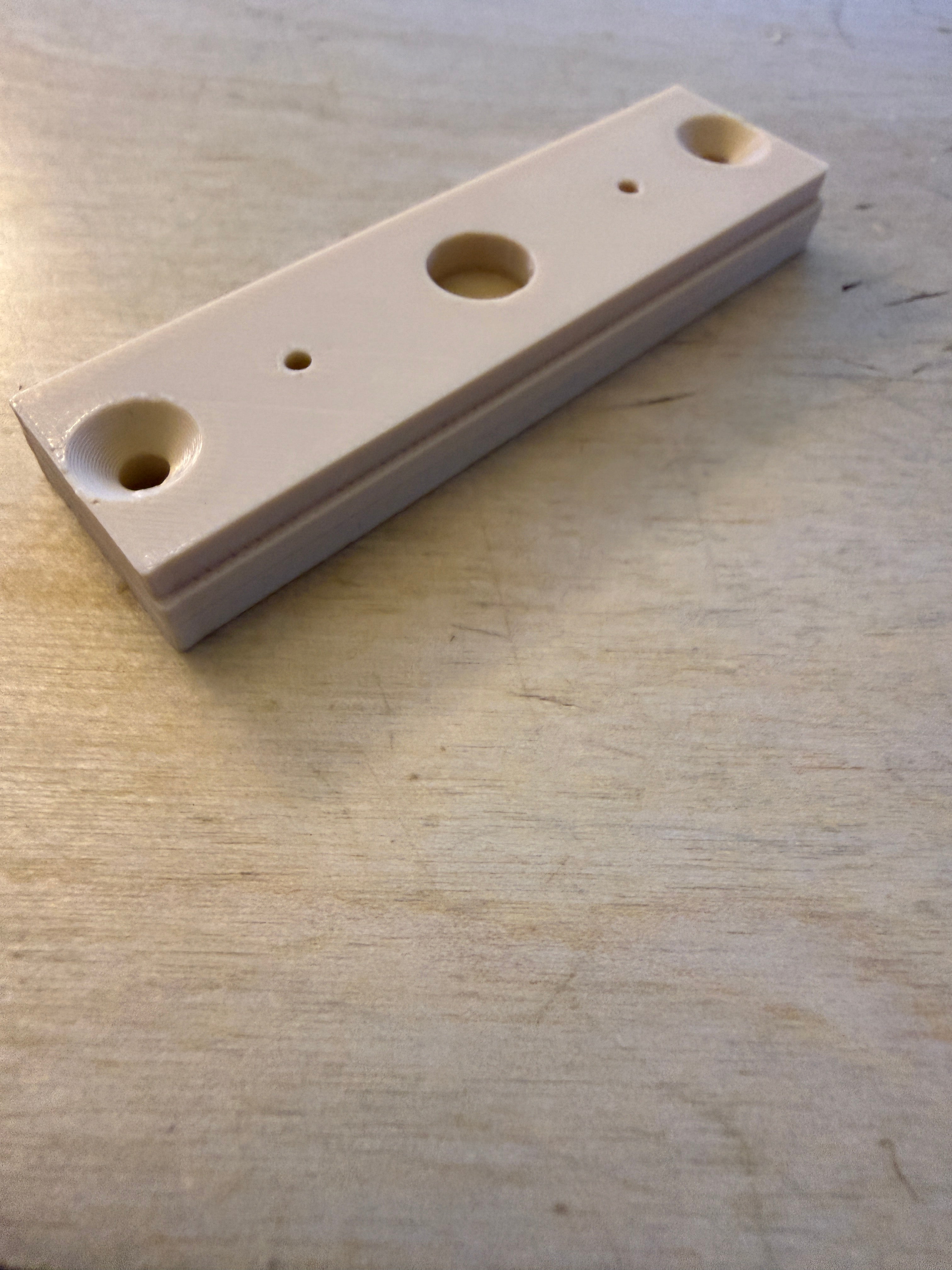 Hinge Plate Mount Expander to 3/8" (9.5mm) — Blum & Titus Long Arm — 10-Pack